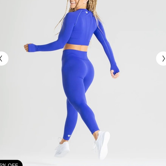 Women’s best power seamless set NWT - Picture 3 of 5